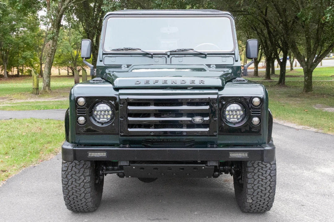 1993 Land Rover Defender 110 - Image 3 of 9
