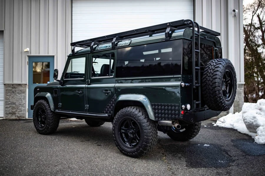 1993 Land Rover Defender 110 - Image 5 of 31