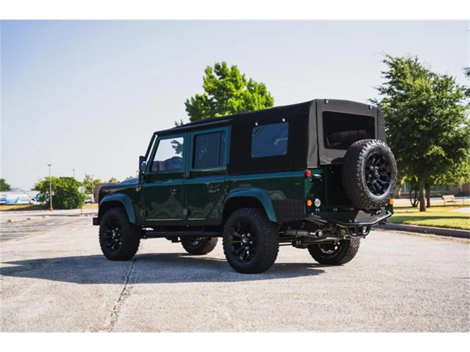 1993 Land Rover Defender 110 - Image 7 of 31