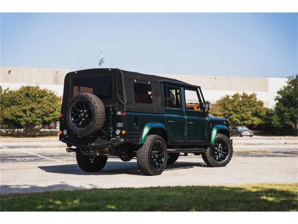 1993 Land Rover Defender 110 - Image 15 of 31