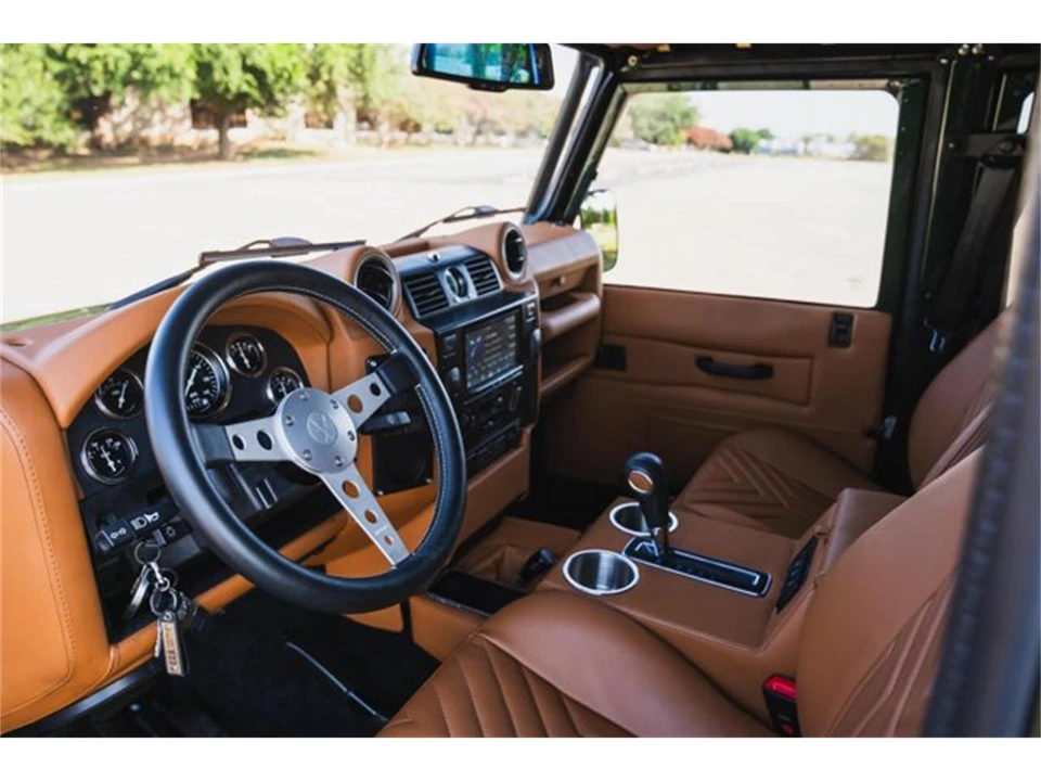 1993 Land Rover Defender 110 - Image 20 of 31