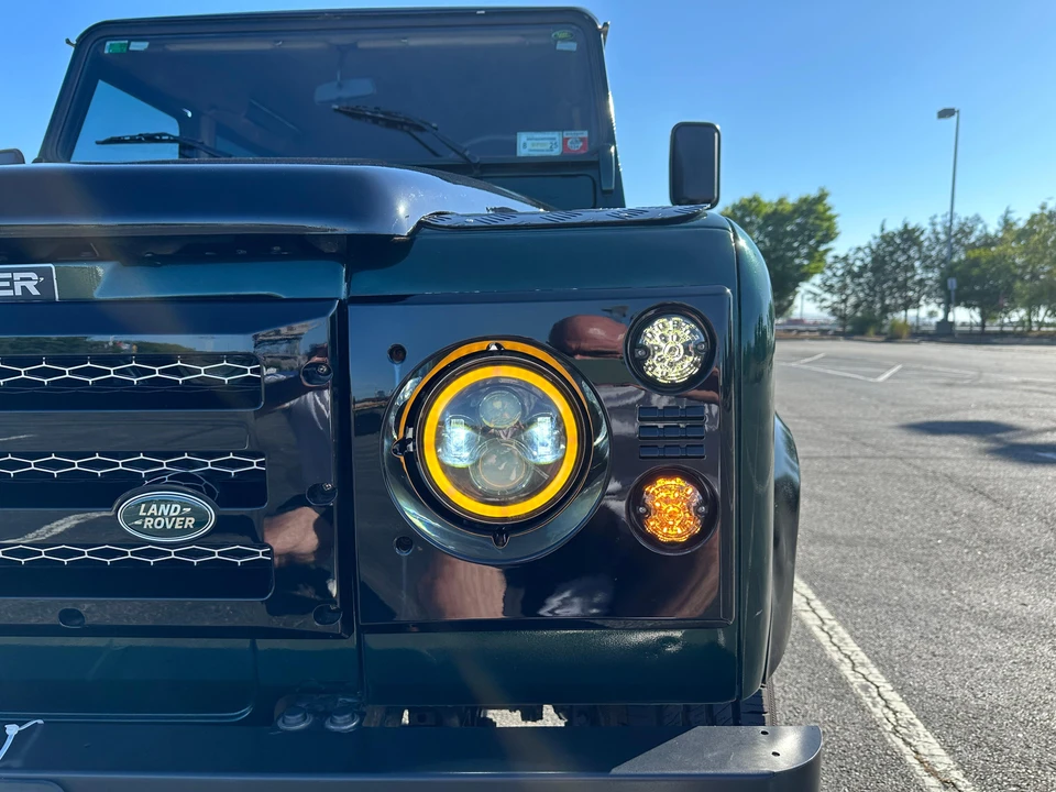 1993 Land Rover Defender 110 - Image 15 of 31