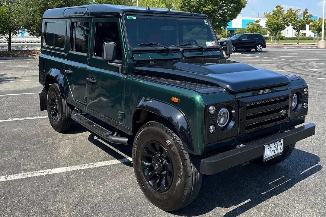 1993 Land Rover Defender 110 - Image 10 of 31