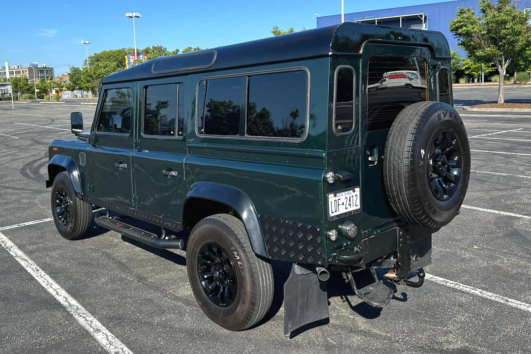 1993 Land Rover Defender 110 - Image 4 of 31