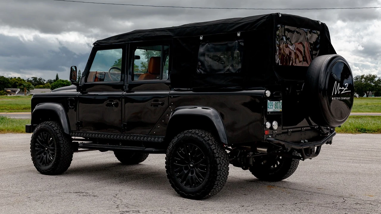 1993 Land Rover Defender 110 - Image 26 of 31