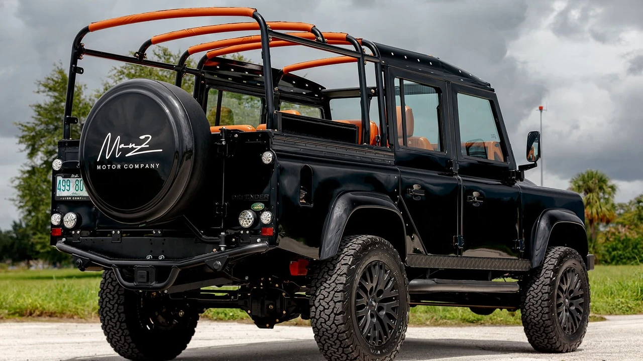 1993 Land Rover Defender 110 - Image 20 of 31