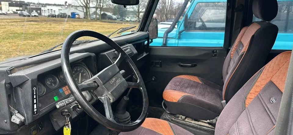 1993 Land Rover Defender 110 - Image 18 of 19