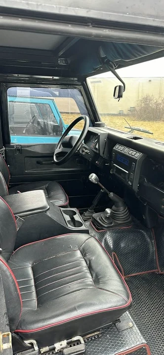1993 Land Rover Defender 110 - Image 14 of 19