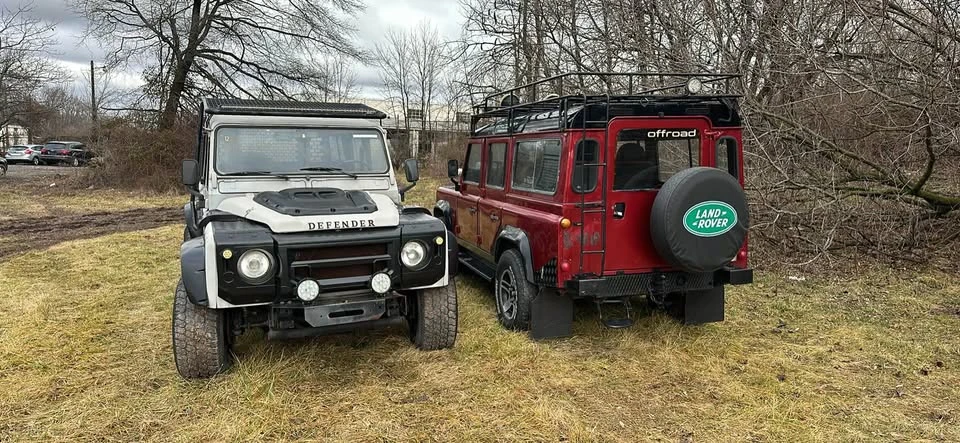 1993 Land Rover Defender 110 - Image 9 of 19