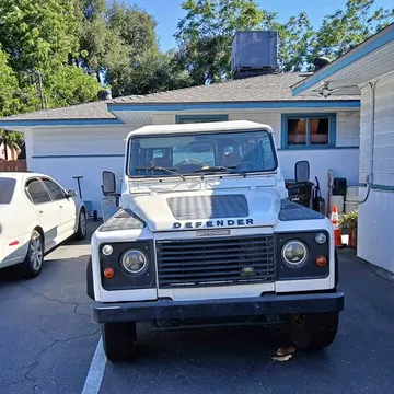 1993 Land Rover Defender 110 Standard Sport Utility 4D
