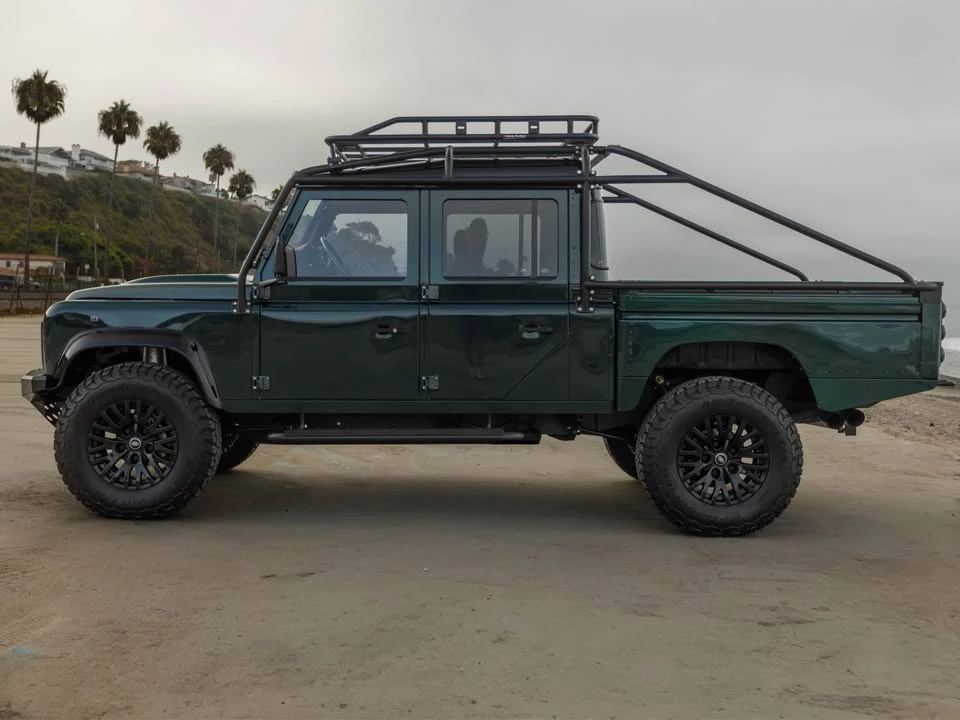 1993 Land Rover Defender 130 - Image 8 of 20
