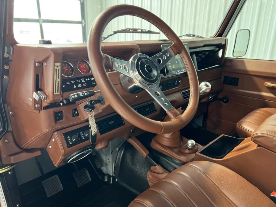 1993 Land Rover Defender 130 - Image 22 of 26
