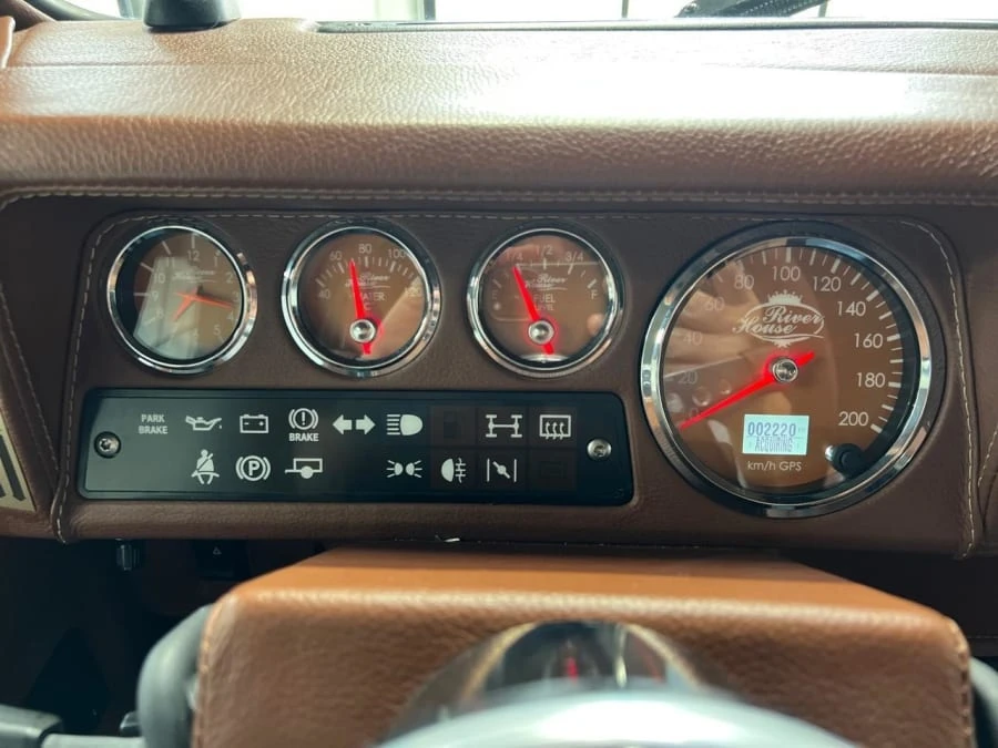 1993 Land Rover Defender 130 - Image 13 of 26