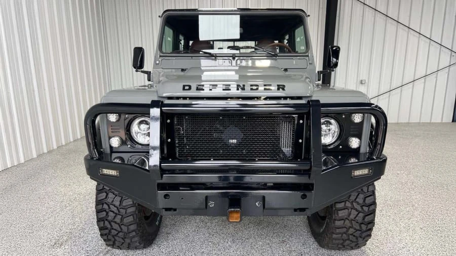 1993 Land Rover Defender 130 - Image 3 of 26