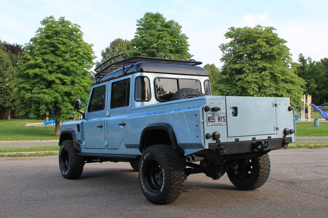 1993 Land Rover Defender 130 - Image 9 of 31