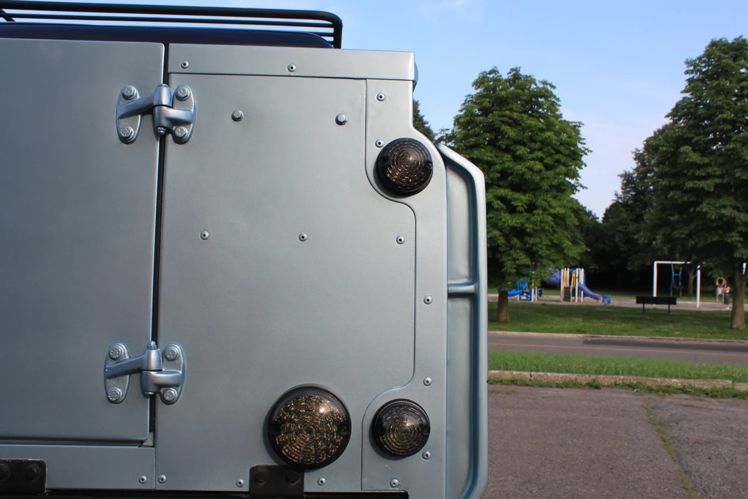 1993 Land Rover Defender 130 - Image 29 of 31