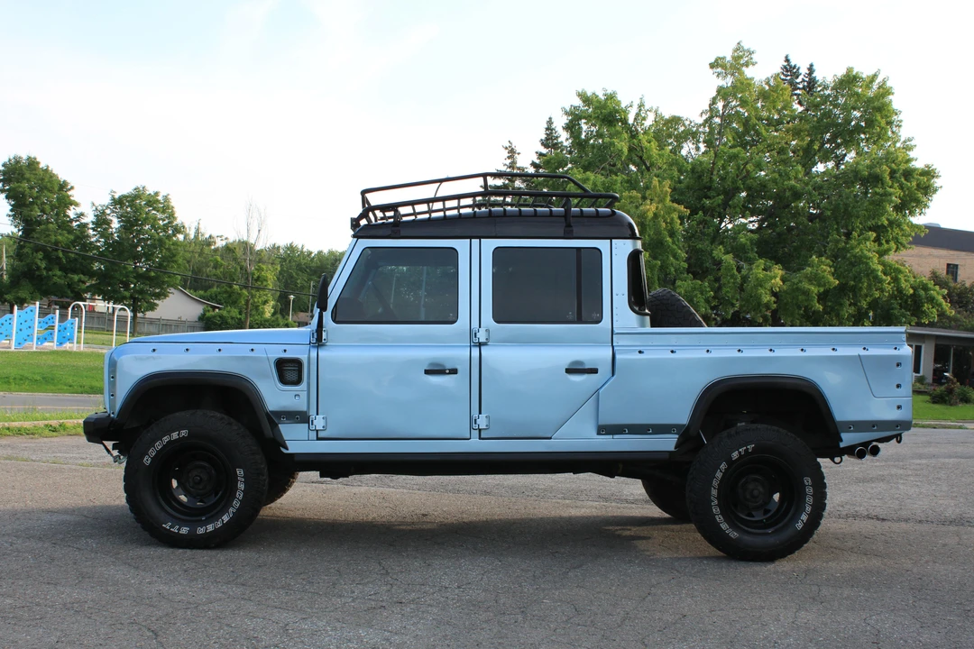 1993 Land Rover Defender 130 - Image 7 of 31