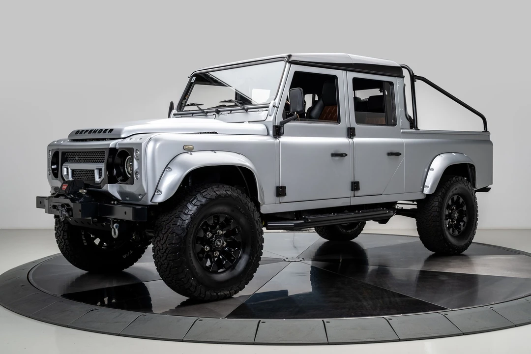 1993 Land Rover Defender 130 - Image 7 of 31