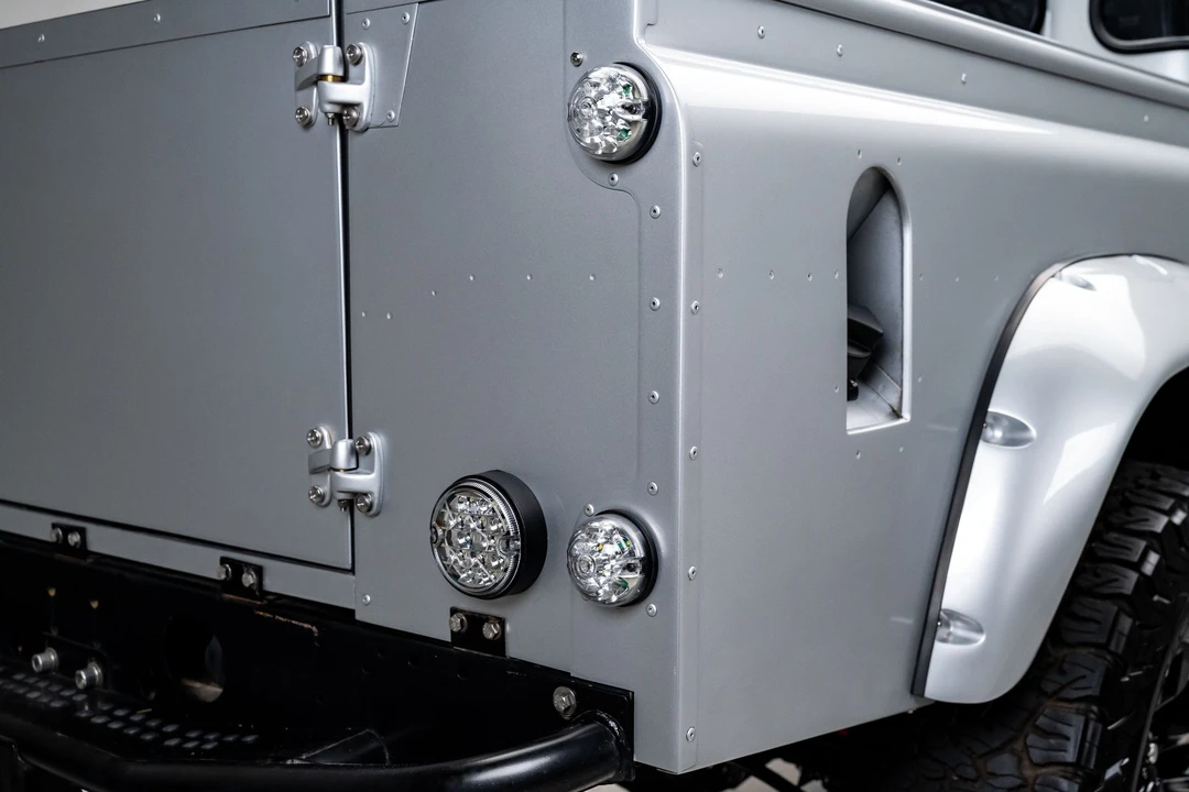 1993 Land Rover Defender 130 - Image 31 of 31