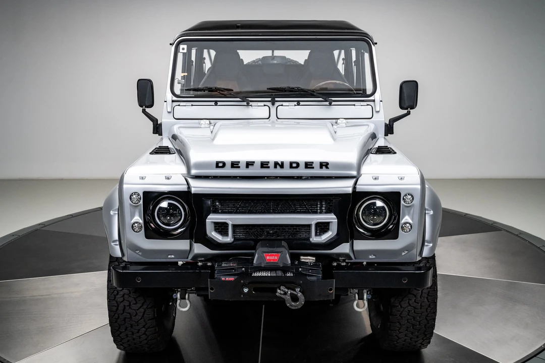 1993 Land Rover Defender 130 - Image 9 of 31