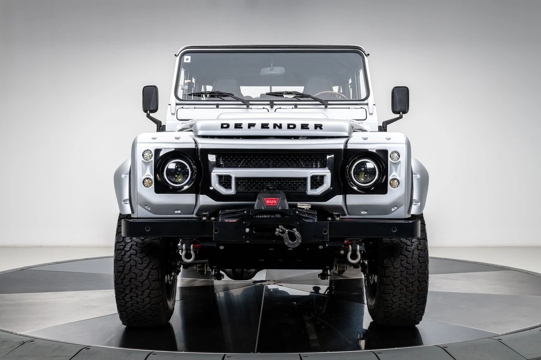 1993 Land Rover Defender 130 - Image 8 of 31