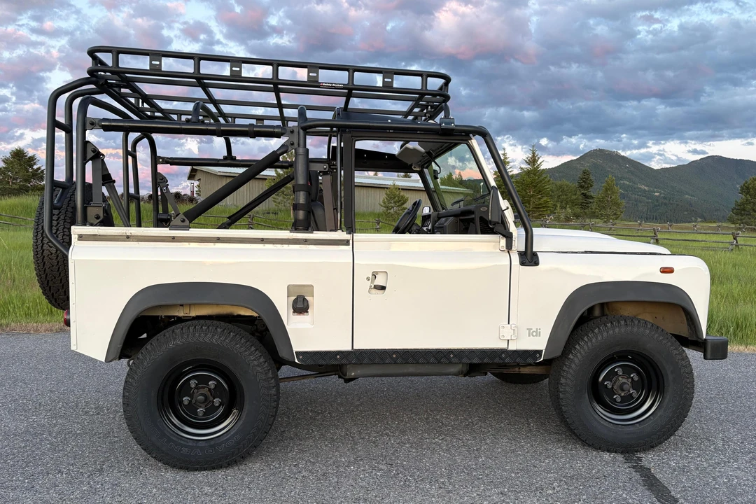 1993 Land Rover Defender 90 - Image 3 of 31
