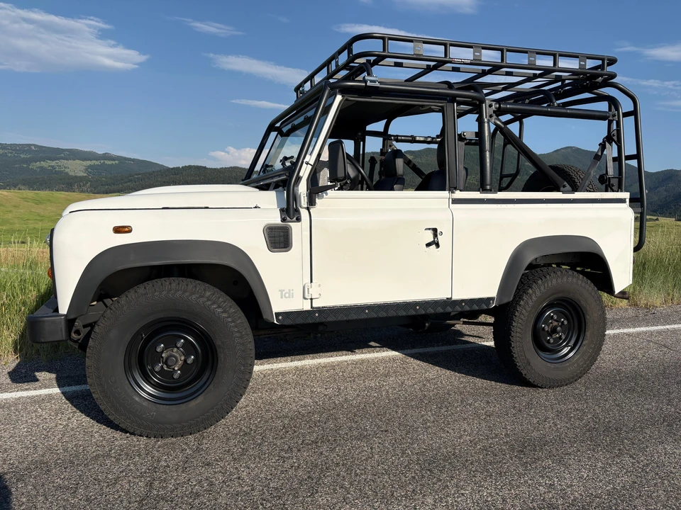 1993 Land Rover Defender 90 - Image 10 of 31