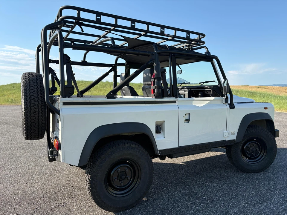 1993 Land Rover Defender 90 - Image 24 of 31