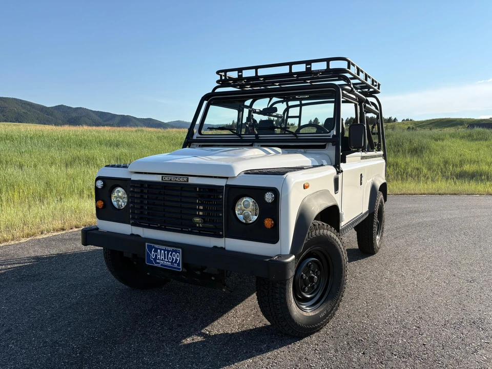 1993 Land Rover Defender 90 - Image 7 of 31