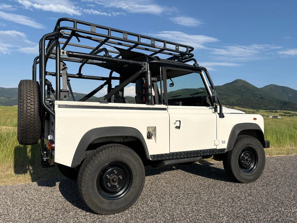 1993 Land Rover Defender 90 - Image 25 of 31