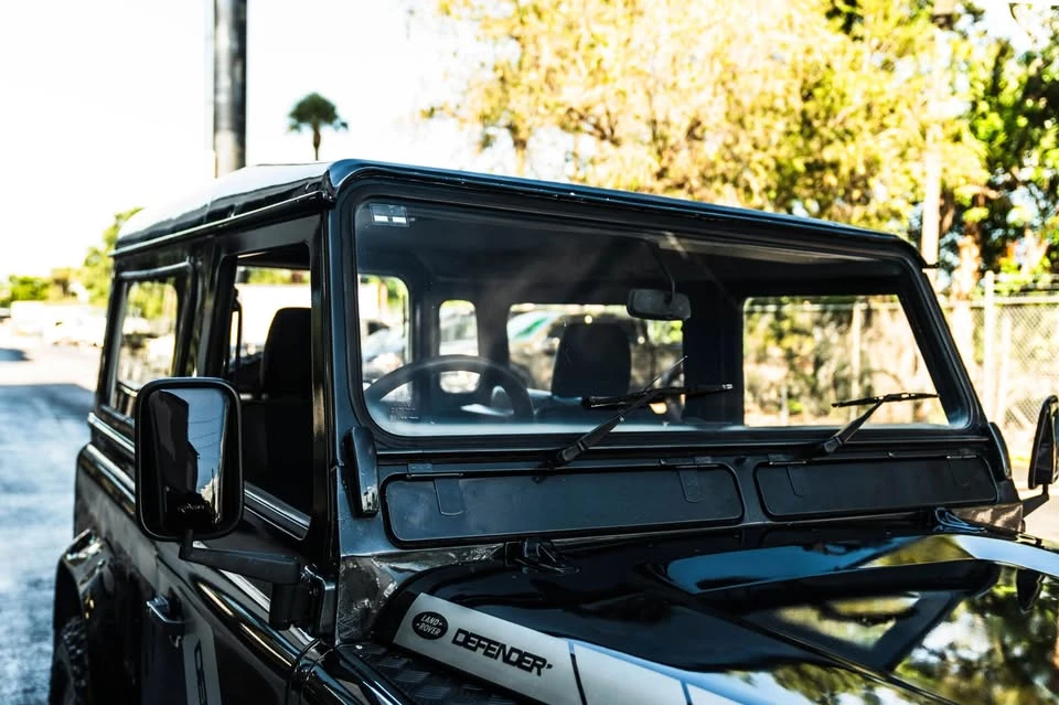 1993 Land Rover Defender 90 - Image 11 of 20