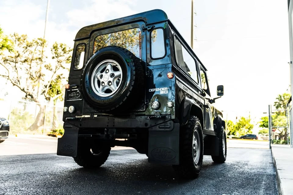 1993 Land Rover Defender 90 - Image 17 of 20
