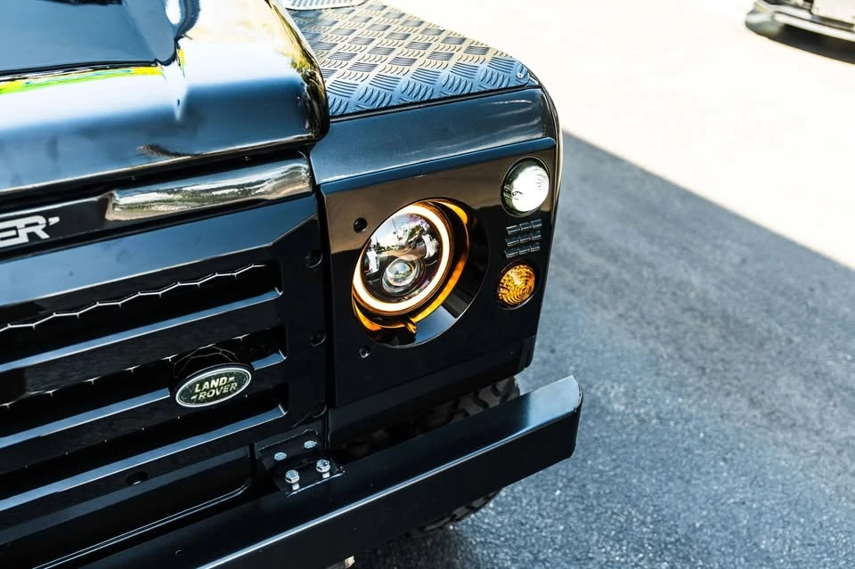 1993 Land Rover Defender 90 - Image 5 of 20