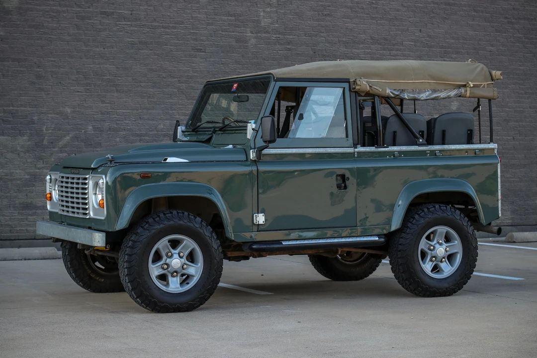 1993 Land Rover Defender 90 - Image 13 of 31
