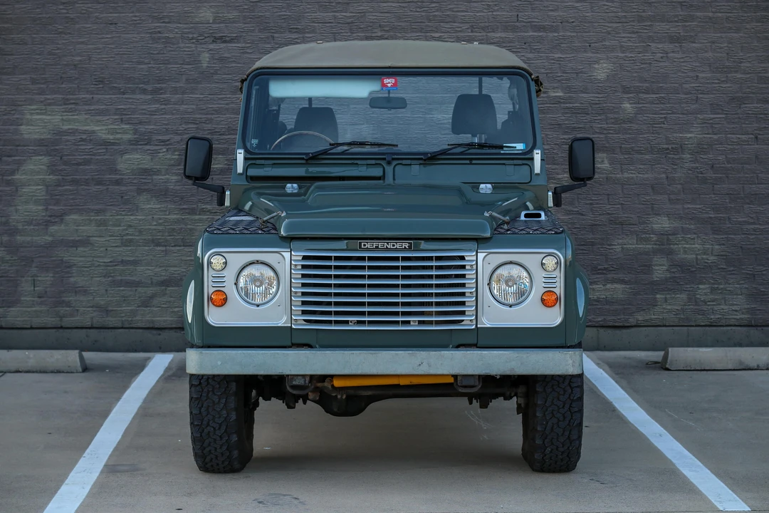 1993 Land Rover Defender 90 - Image 7 of 31