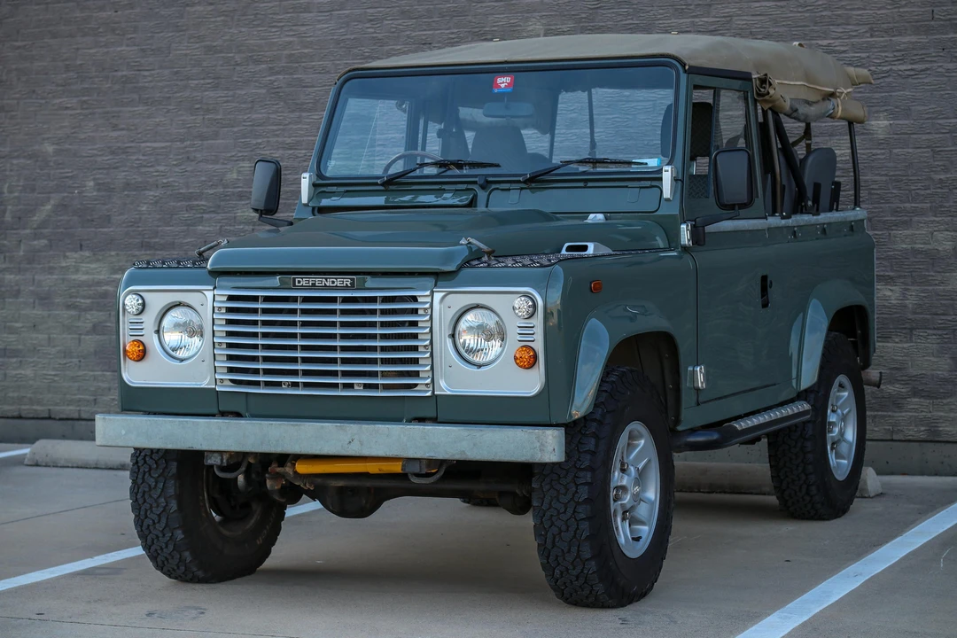 1993 Land Rover Defender 90 - Image 9 of 31