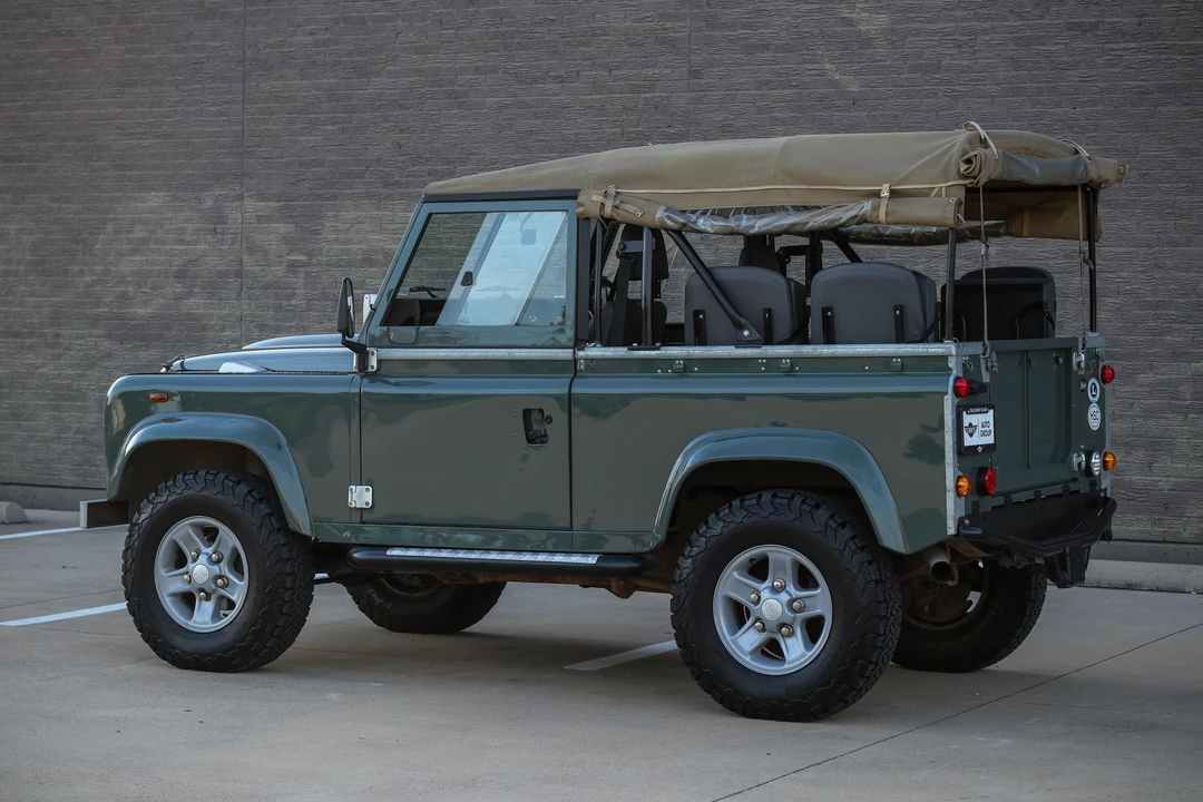 1993 Land Rover Defender 90 - Image 16 of 31