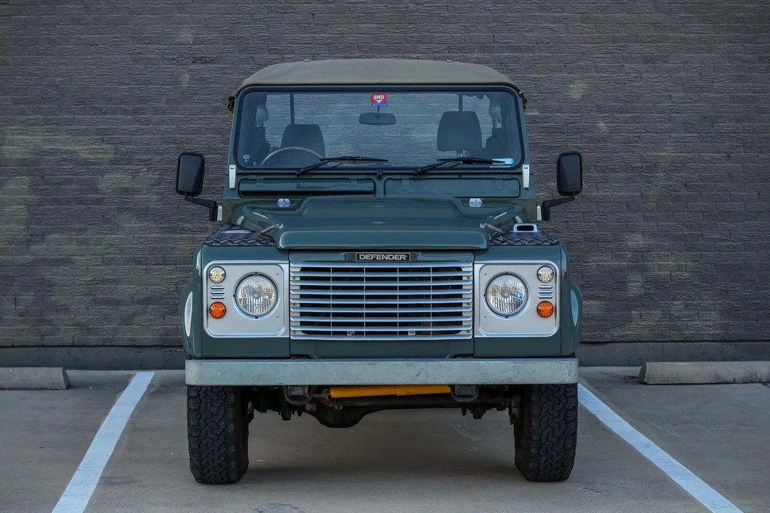 1993 Land Rover Defender 90 - Image 6 of 31