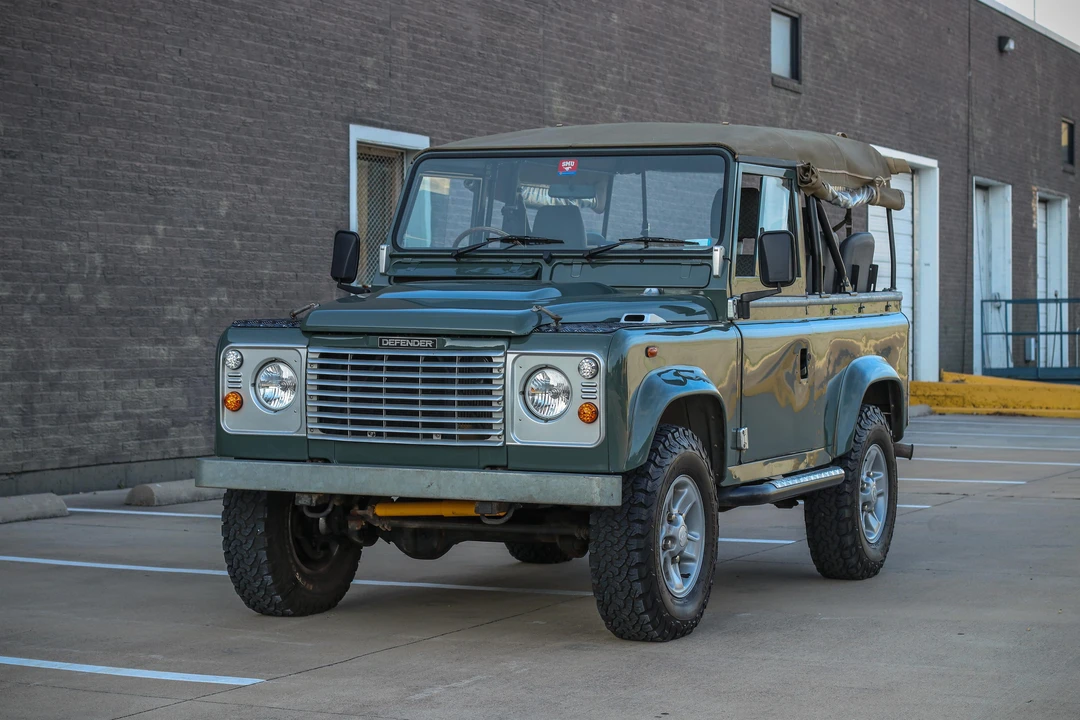 1993 Land Rover Defender 90 - Image 11 of 31