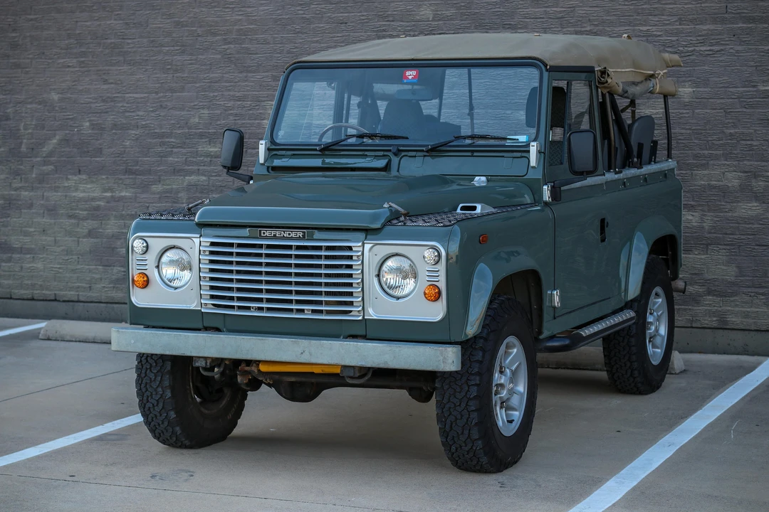 1993 Land Rover Defender 90 - Image 8 of 31