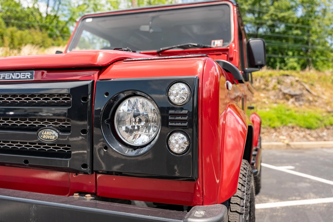1993 Land Rover Defender 90 - Image 14 of 31