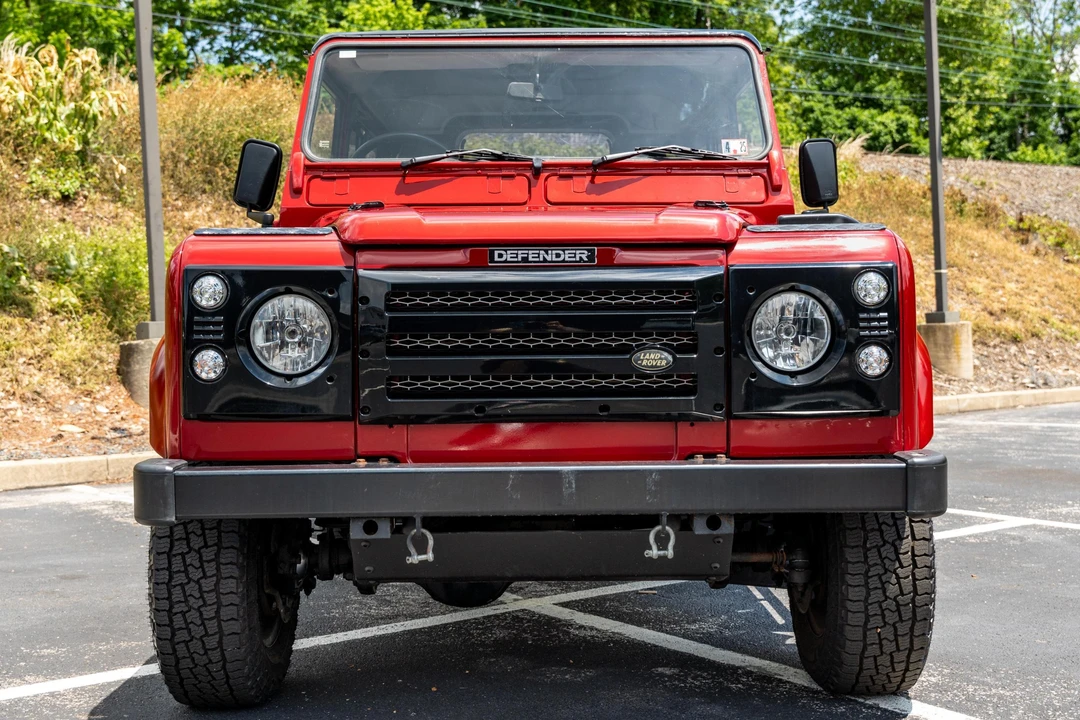 1993 Land Rover Defender 90 - Image 2 of 31