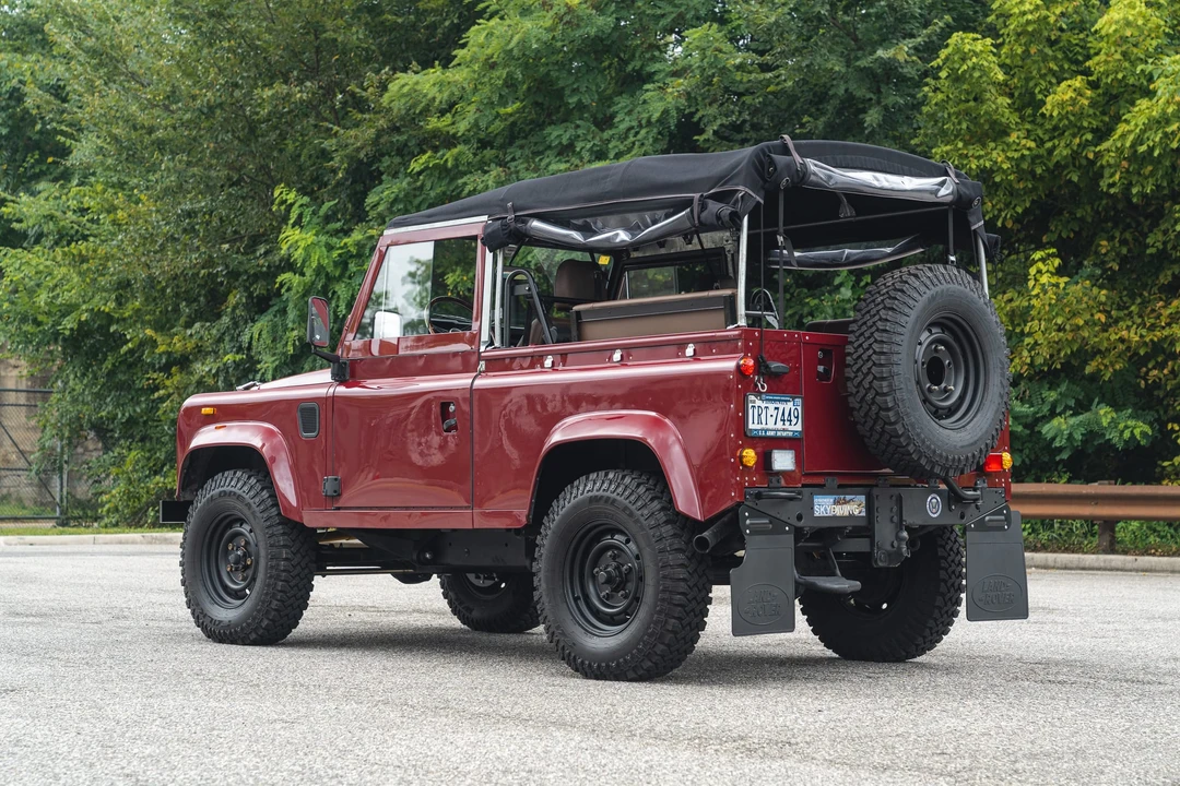 1993 Land Rover Defender 90 - Image 7 of 31