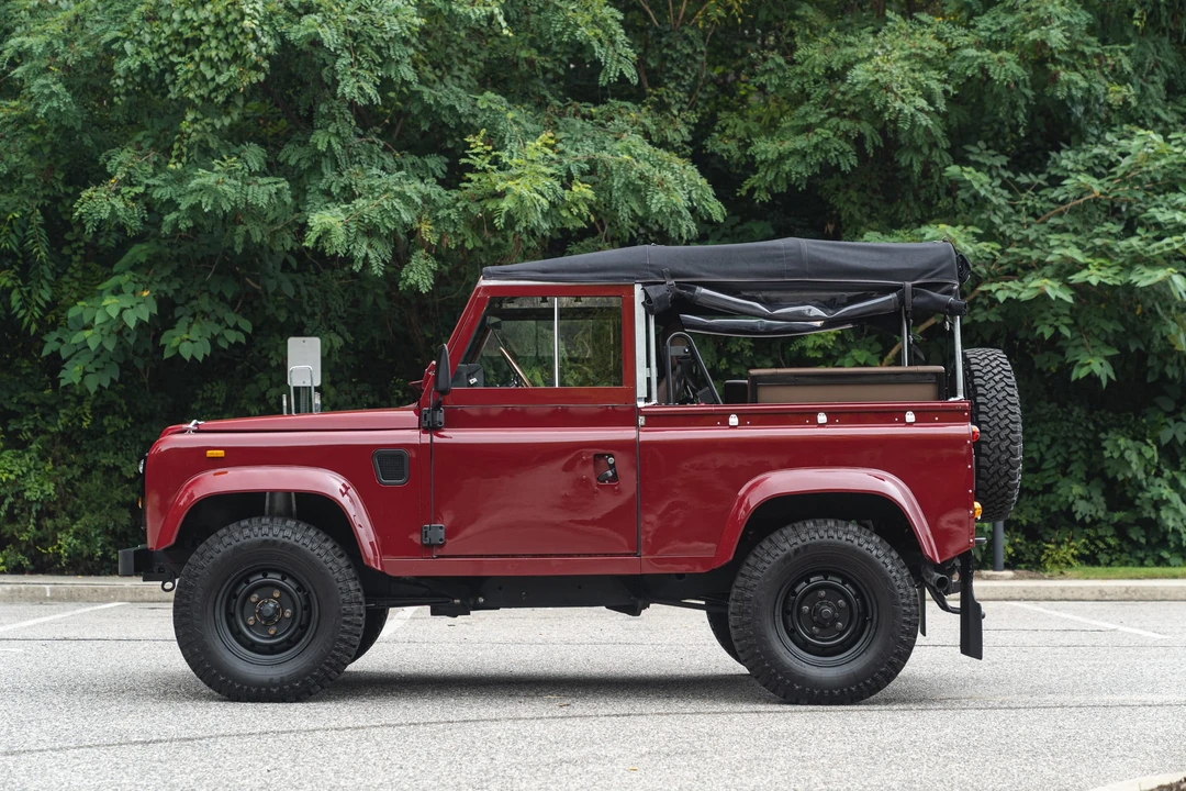 1993 Land Rover Defender 90 - Image 16 of 31