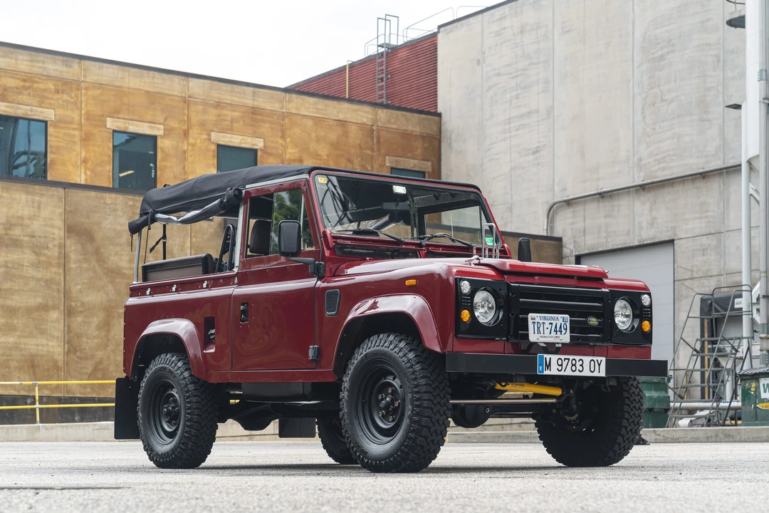1993 Land Rover Defender 90 - Image 19 of 31