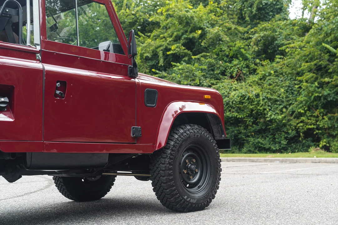1993 Land Rover Defender 90 - Image 25 of 31