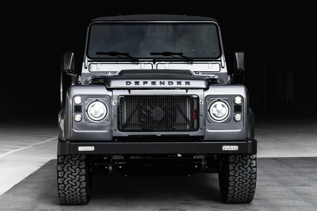 1993 Land Rover Defender 90 - Image 2 of 21