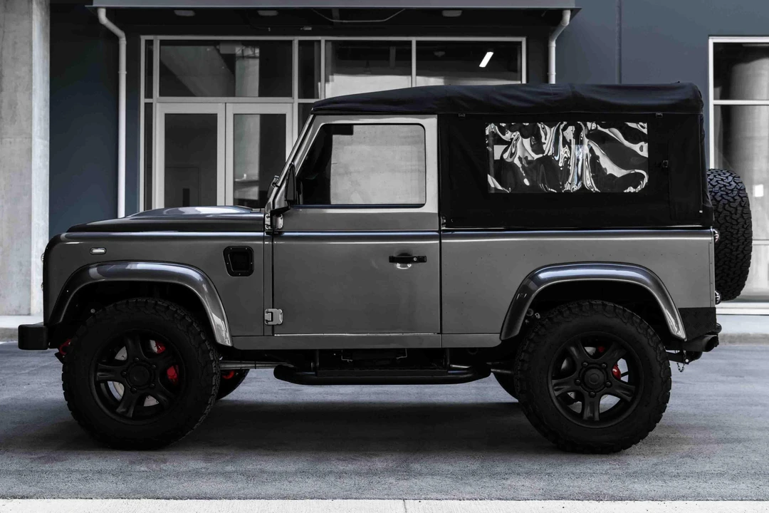 1993 Land Rover Defender 90 - Image 3 of 21