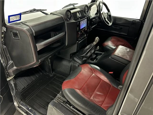 1993 Land Rover Defender - Image 18 of 31
