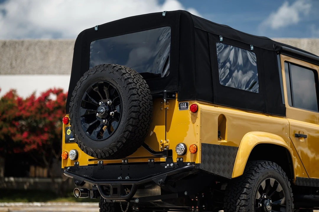 1993 Land Rover Defender - Image 15 of 21